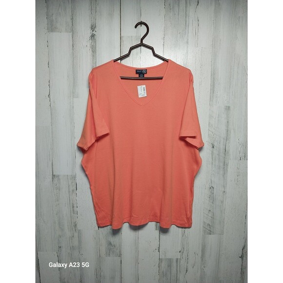 Venezia 26/28 Orange V Neck Short Sleeve Tee NWT - Picture 1 of 7